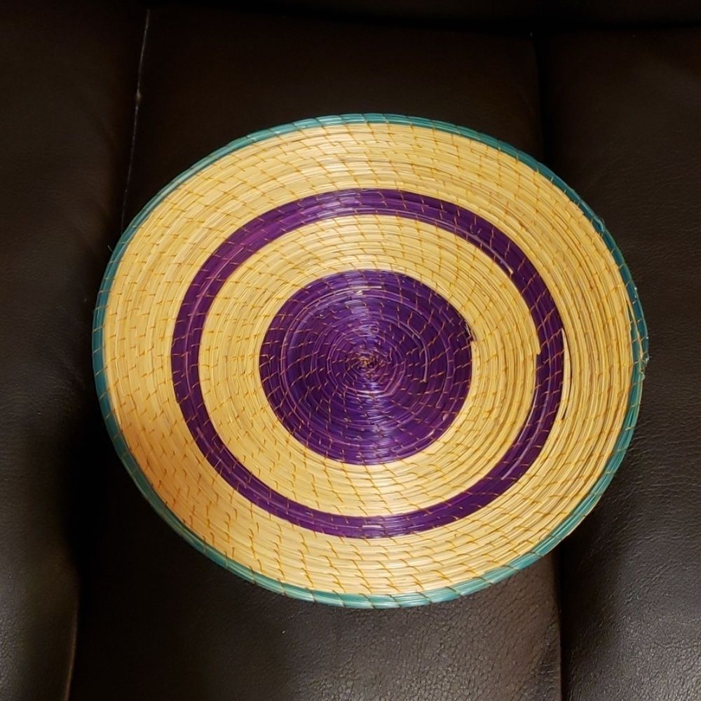 Vtg Wicker Wheel plate